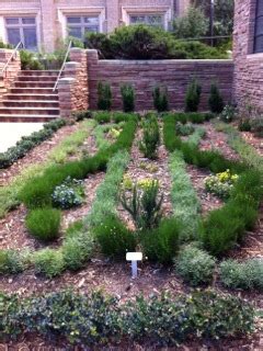 colorado shakespeare knot garden.